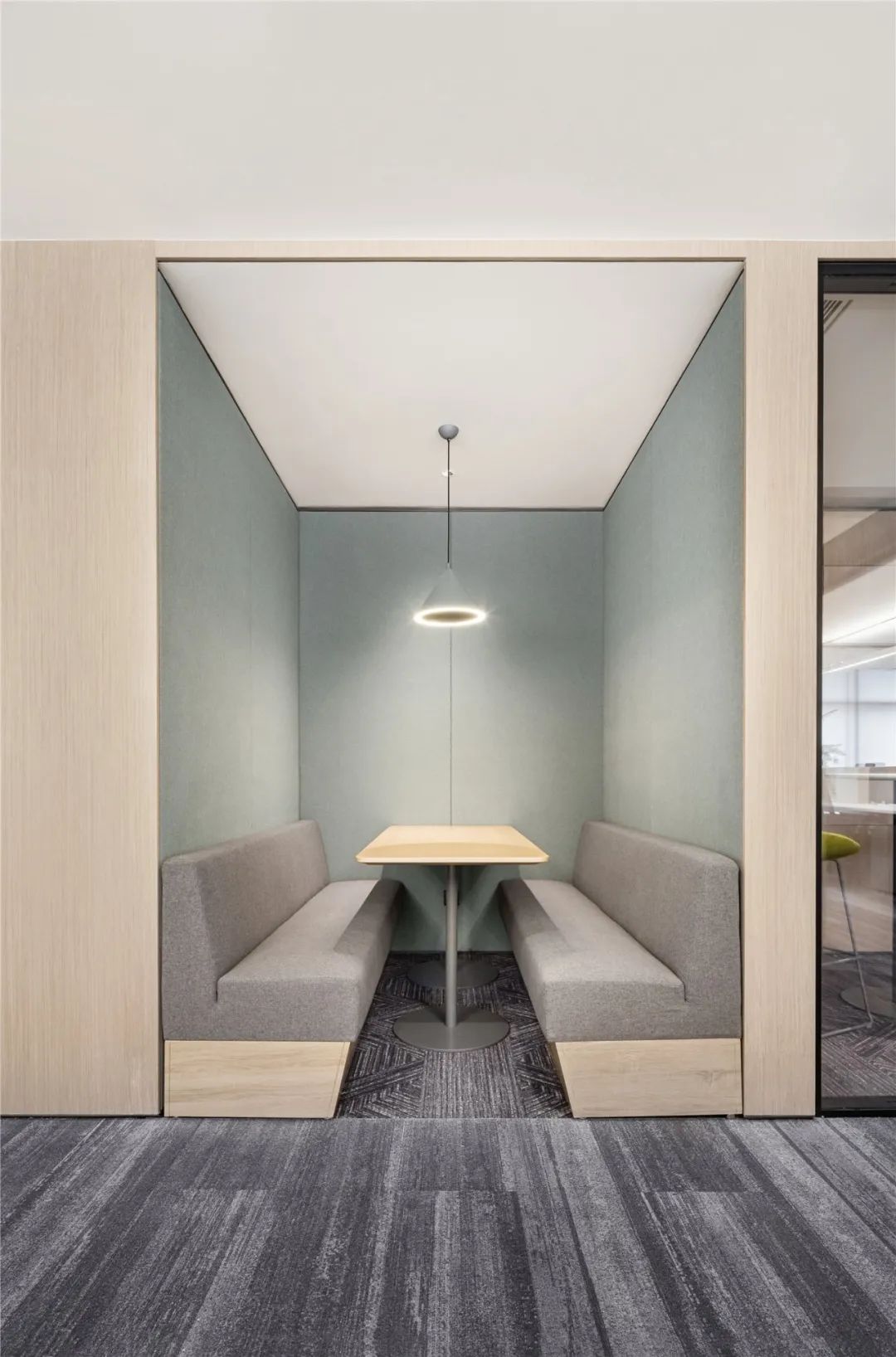 鄭州電商直播公司辦公室裝修設計案例