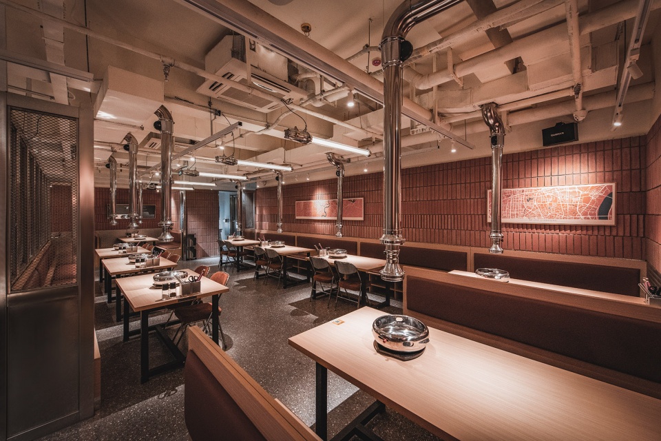 鄭州復古工業(yè)風烤肉店裝修設計案例