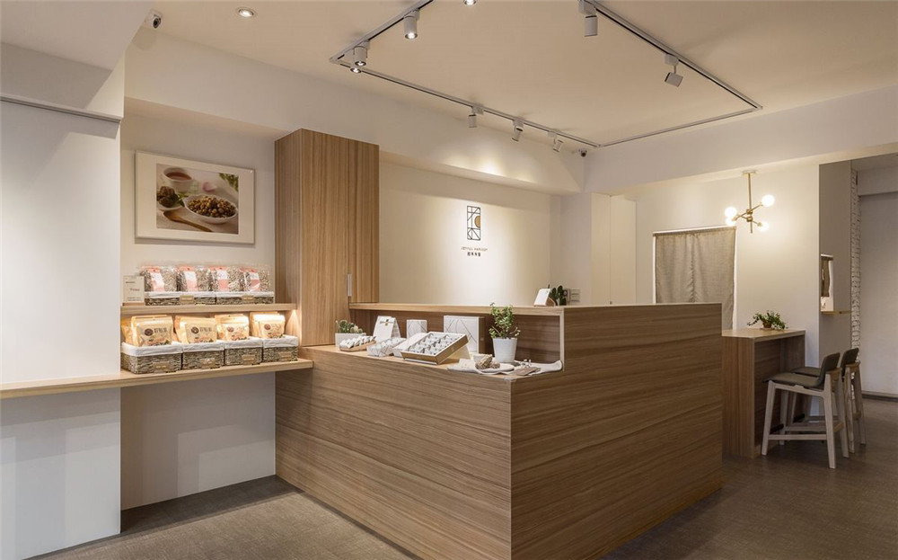 鄭州拾禾米香手工零食店裝修公司設(shè)計(jì)案例