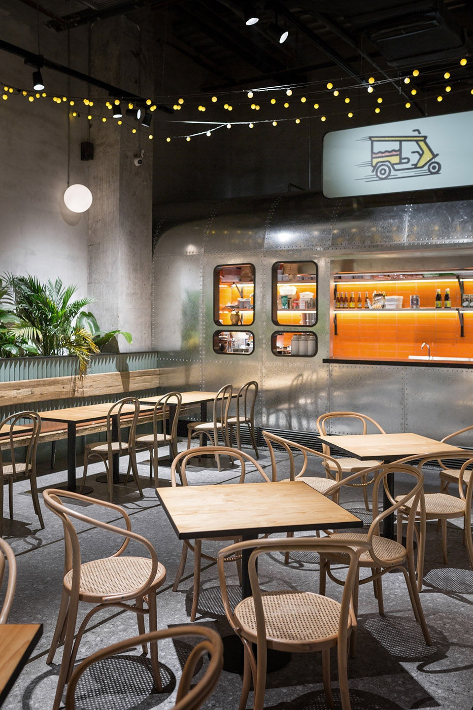 鄭州Thai泰式茶餐廳裝修公司設計案例