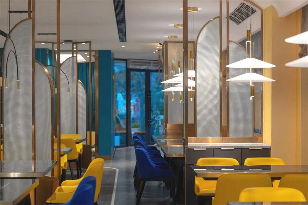 鄭州半山特色川菜館裝修公司設計案例