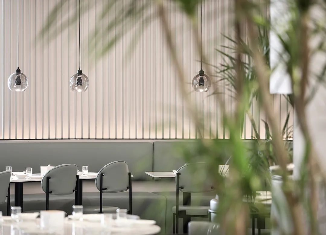 鄭州小銅館特色融合餐廳裝修設計案例