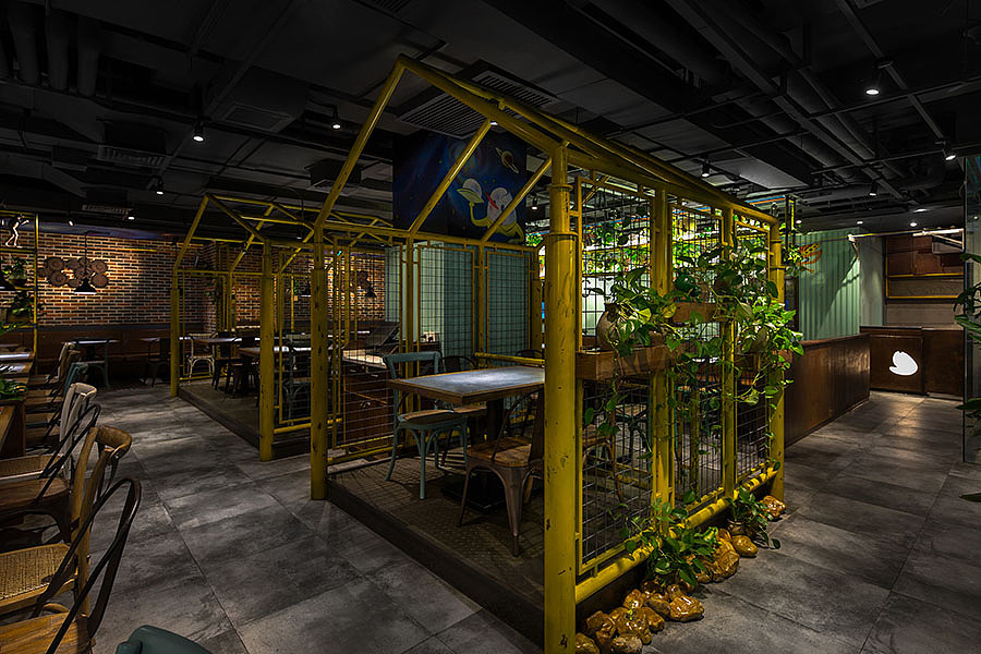 鄭州星炭鍋鍋香烤魚店裝修公司設計案例