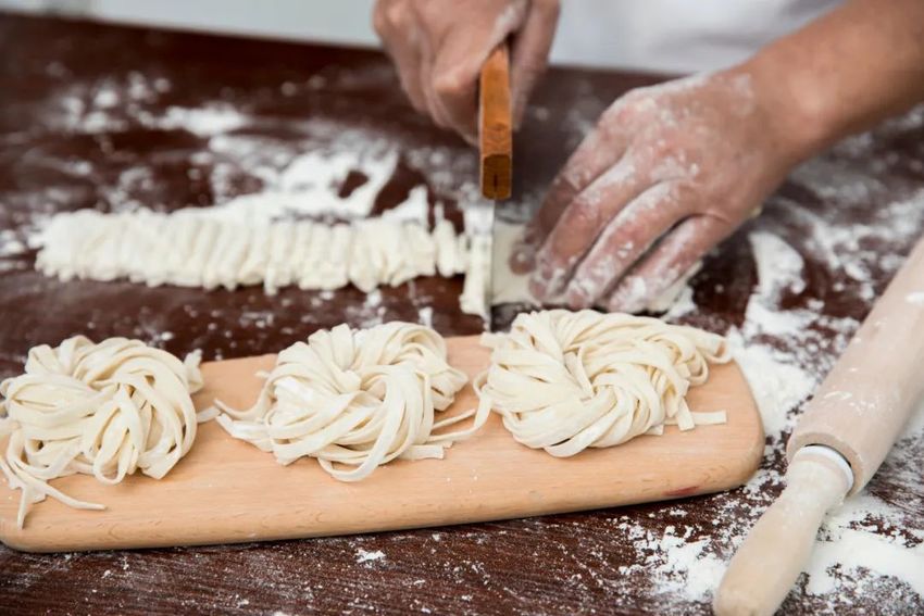 鄭州餐飲店設(shè)計公司開一家餐飲店并不容易(圖1)