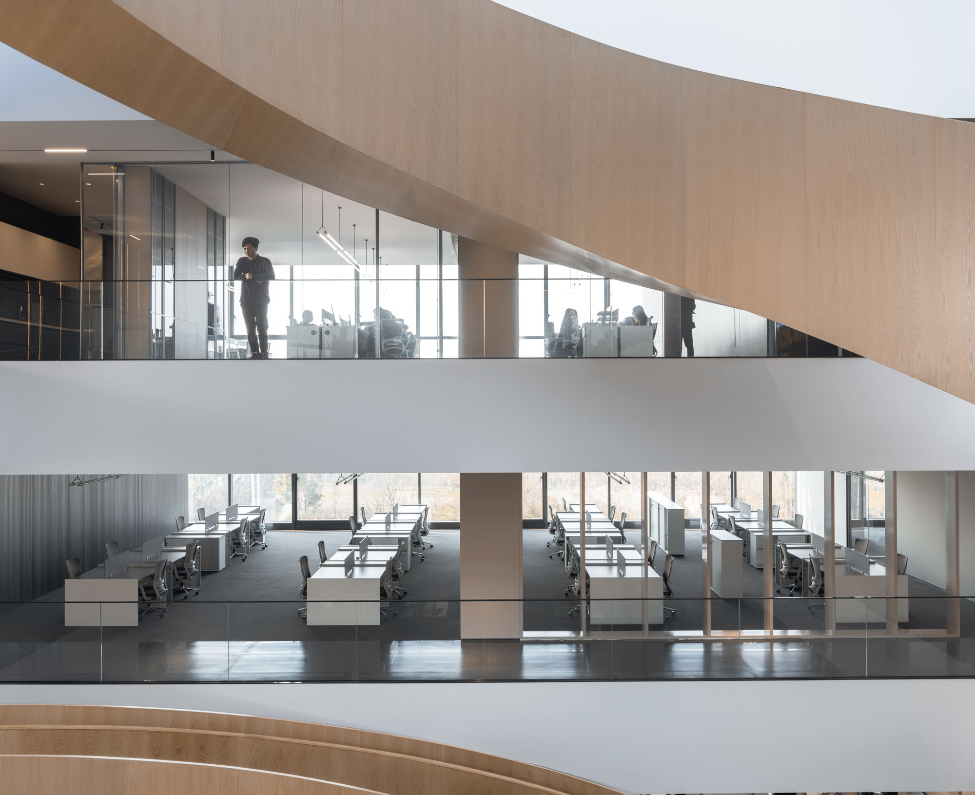 鄭州總部辦公設(shè)計(jì)公司游覽式辦公裝修案例(圖6) LYCS-Architecture-14.jpg