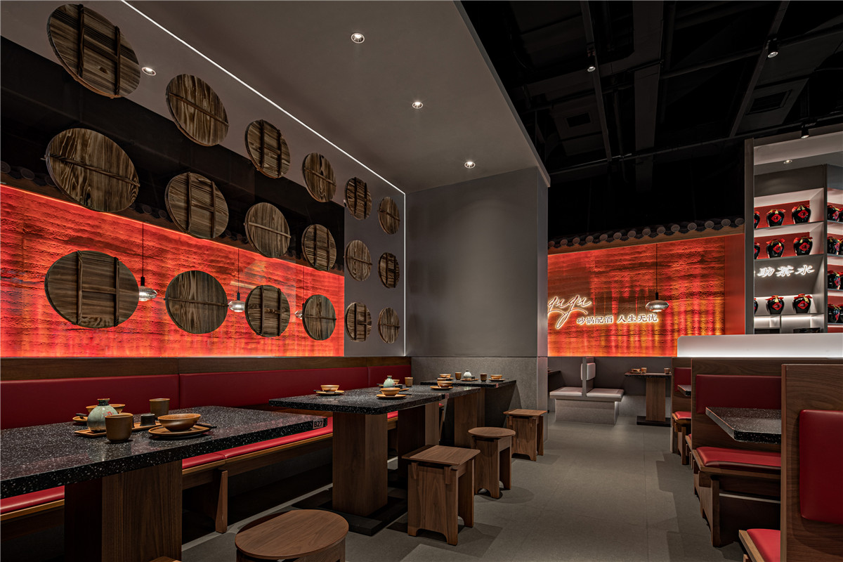 特色主題餐飲設(shè)計(jì)推薦:砂鍋小酒館設(shè)計(jì)(圖6) 特色主題餐飲設(shè)計(jì)推薦:砂鍋小酒館設(shè)計(jì)(圖6)