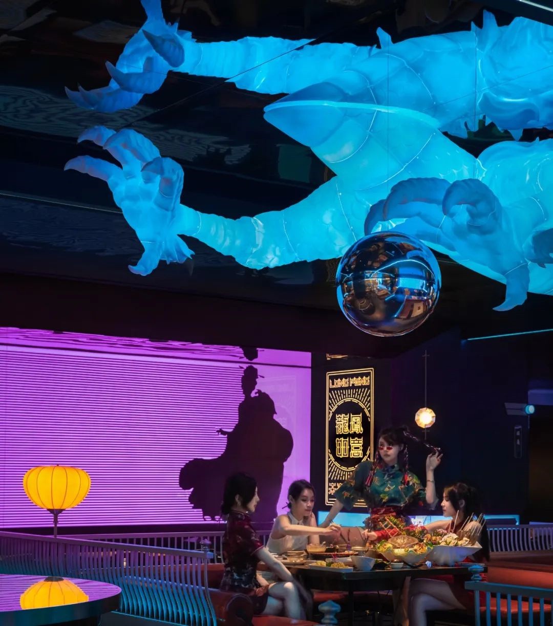 超酷國潮朋克風火鍋串串店裝修設計案例(圖8)