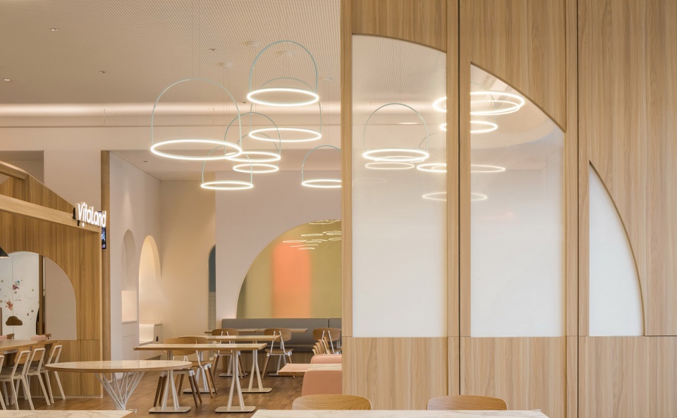 親子餐廳設(shè)計公司維塔蘭德親子餐廳裝修案例(圖6)