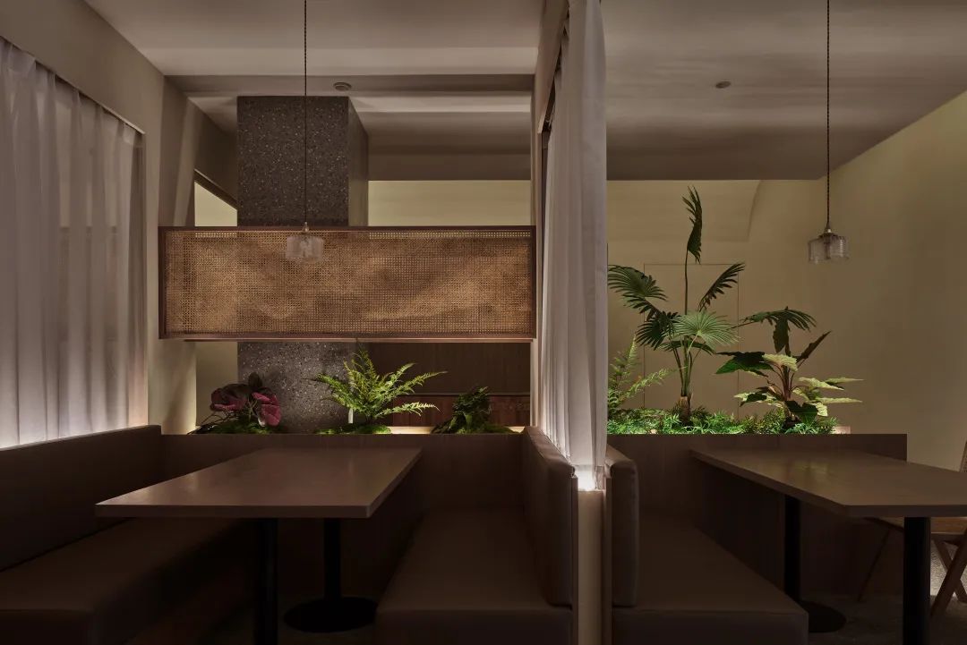 鄭州餐飲設(shè)計(jì)推薦暖家私房菜餐廳裝修設(shè)計(jì)(圖4) 鄭州餐飲設(shè)計(jì)推薦暖家私房菜餐廳裝修設(shè)計(jì)(圖4)