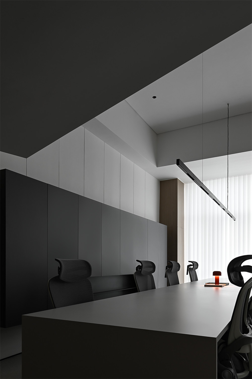 300平極簡風富力中心辦公室裝修設計方案(圖8)