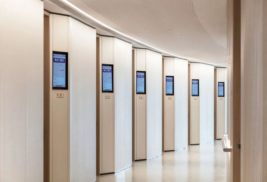 現(xiàn)代簡約大氣的前海人壽廣州總醫(yī)院門診部裝修設計方案(圖8)