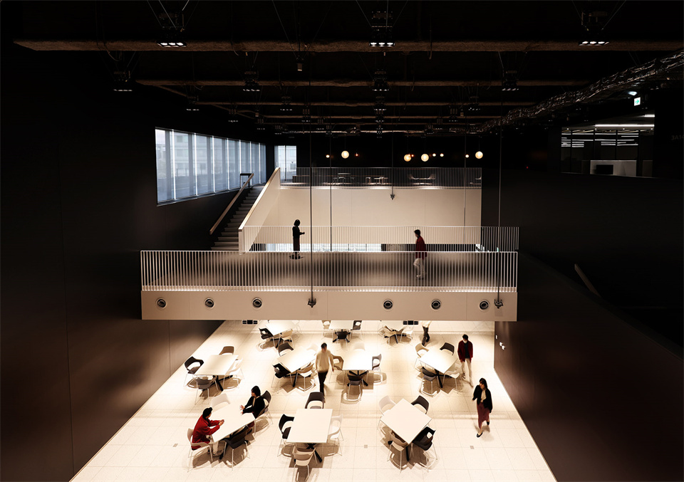 大型制作企業(yè)研發(fā)中心辦公樓裝修設(shè)計方案(圖10)