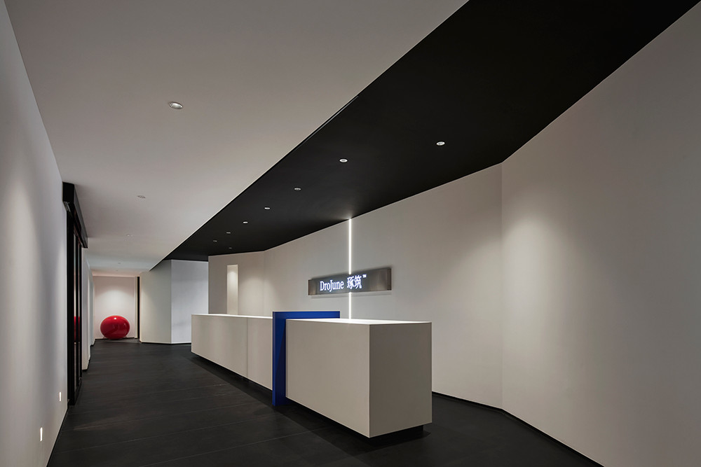 集沙龍、展覽于一體的老板電器辦公室裝修設(shè)計(圖9)