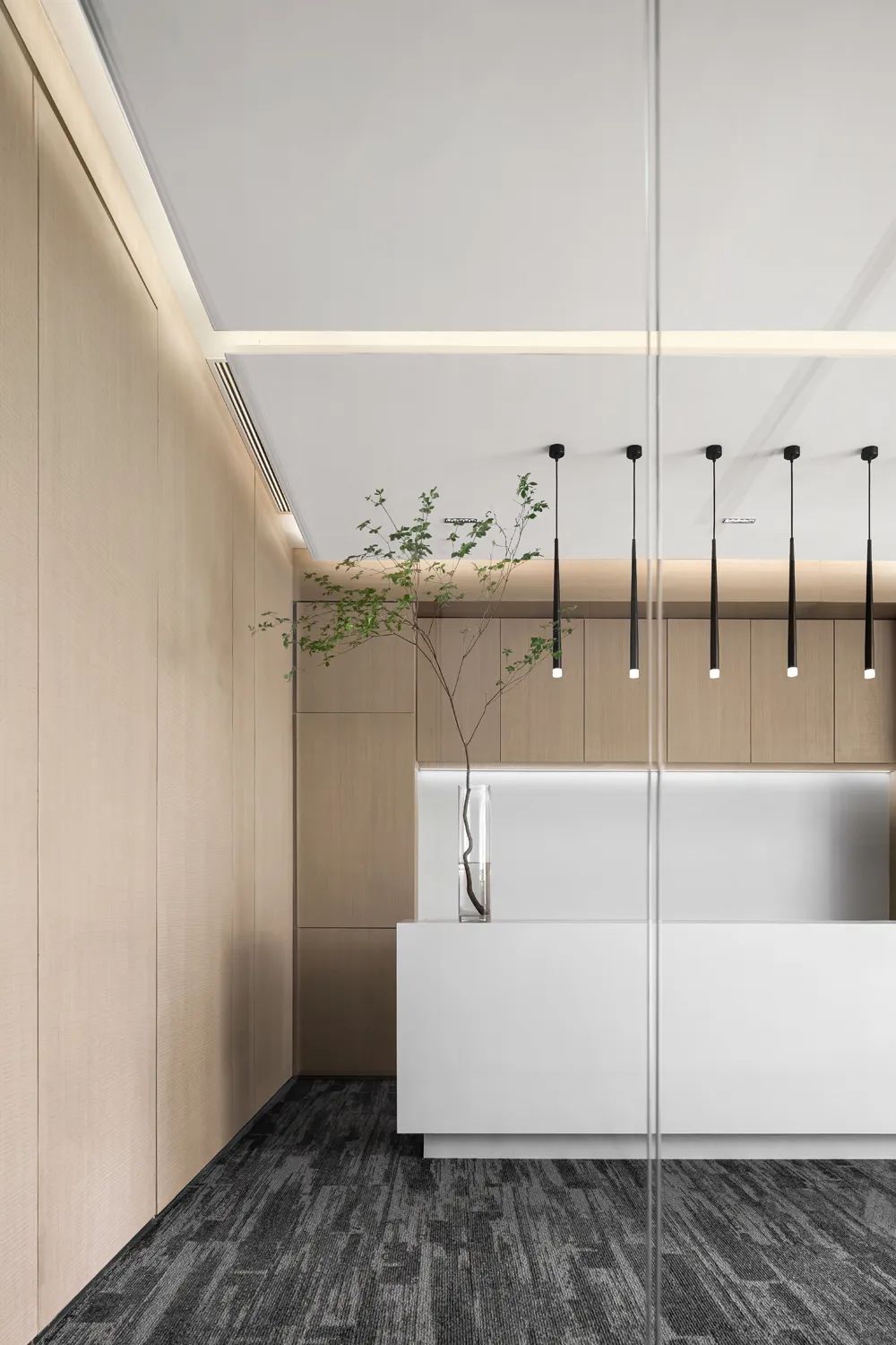 鄭州金博大分享聯(lián)想控股3.0多元辦公室裝修設(shè)計(圖6) 鄭州金博大分享聯(lián)想控股3.0多元辦公室裝修設(shè)計(圖6)