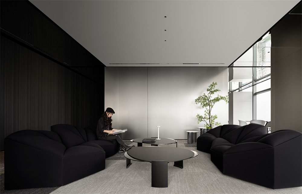 鄭州金博大推薦留學專業(yè)咨詢機構辦公室裝修設計方案(圖3)