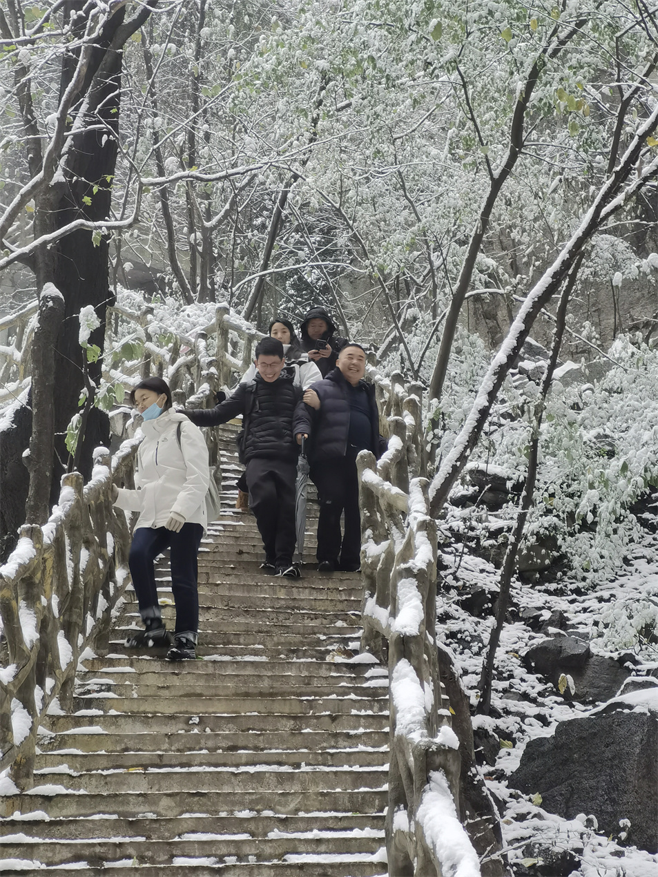 賀“同舟共濟(jì) 未來(lái)可期”金博大集團(tuán)2023股東聯(lián)誼會(huì)圓滿成功！(圖33)