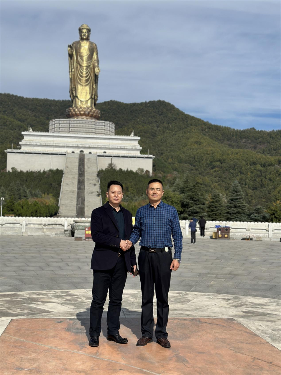 賀“同舟共濟(jì) 未來(lái)可期”金博大集團(tuán)2023股東聯(lián)誼會(huì)圓滿成功！(圖49)