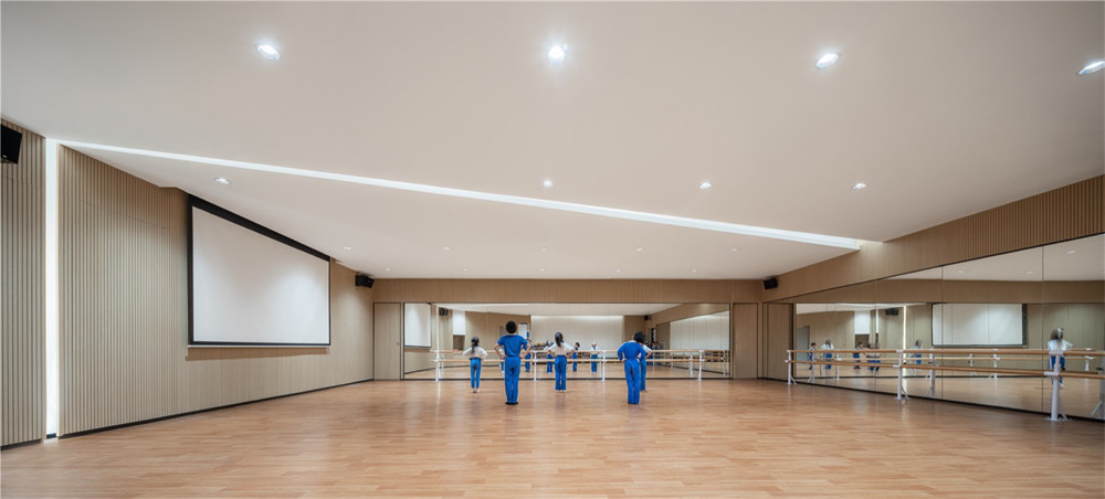 鄭州金博大推薦深圳南山長(zhǎng)源小學(xué)裝修設(shè)計(jì)方案(圖11) 鄭州金博大推薦深圳南山長(zhǎng)源小學(xué)裝修設(shè)計(jì)方案(圖11)