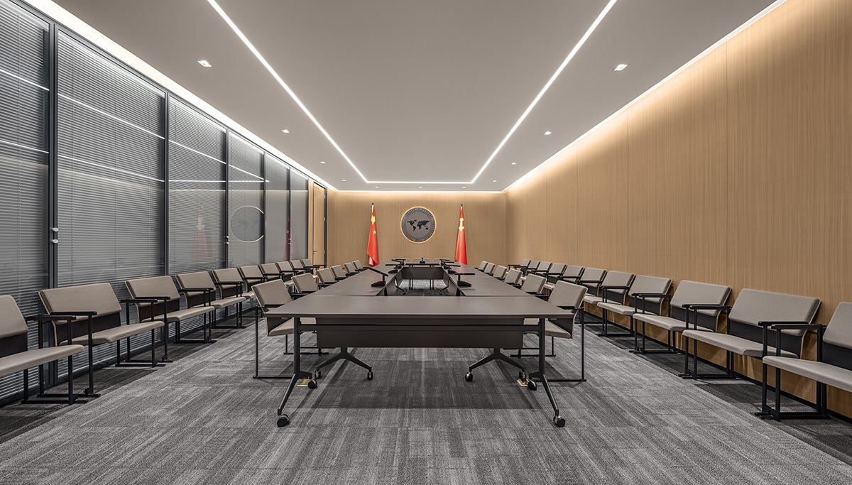 現(xiàn)代大氣新中式 乾成律師事務(wù)所裝修設(shè)計(jì)方案(圖12) 現(xiàn)代大氣新中式 乾成律師事務(wù)所裝修設(shè)計(jì)方案(圖12)