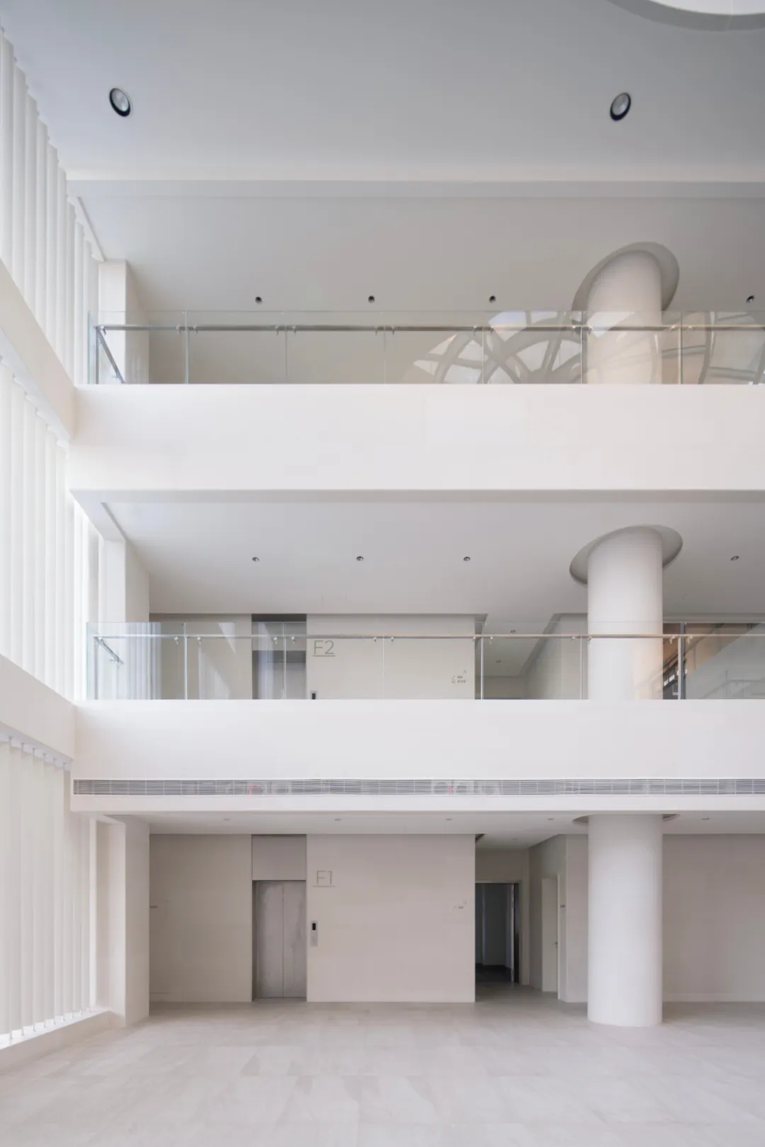 4000平德俊新材料總部辦公樓裝修設(shè)計(jì)方案(圖7) 4000平德俊新材料總部辦公樓裝修設(shè)計(jì)方案(圖7)