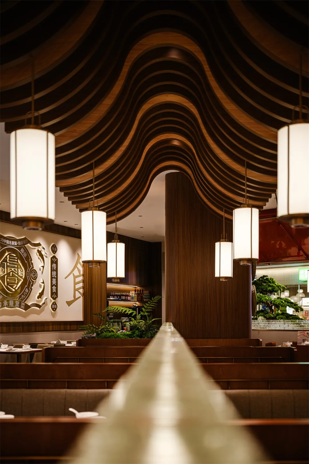 傳承簸箕菜得食粵菜餐廳裝修設(shè)計方案(圖6) 傳承簸箕菜得食粵菜餐廳裝修設(shè)計方案(圖6)