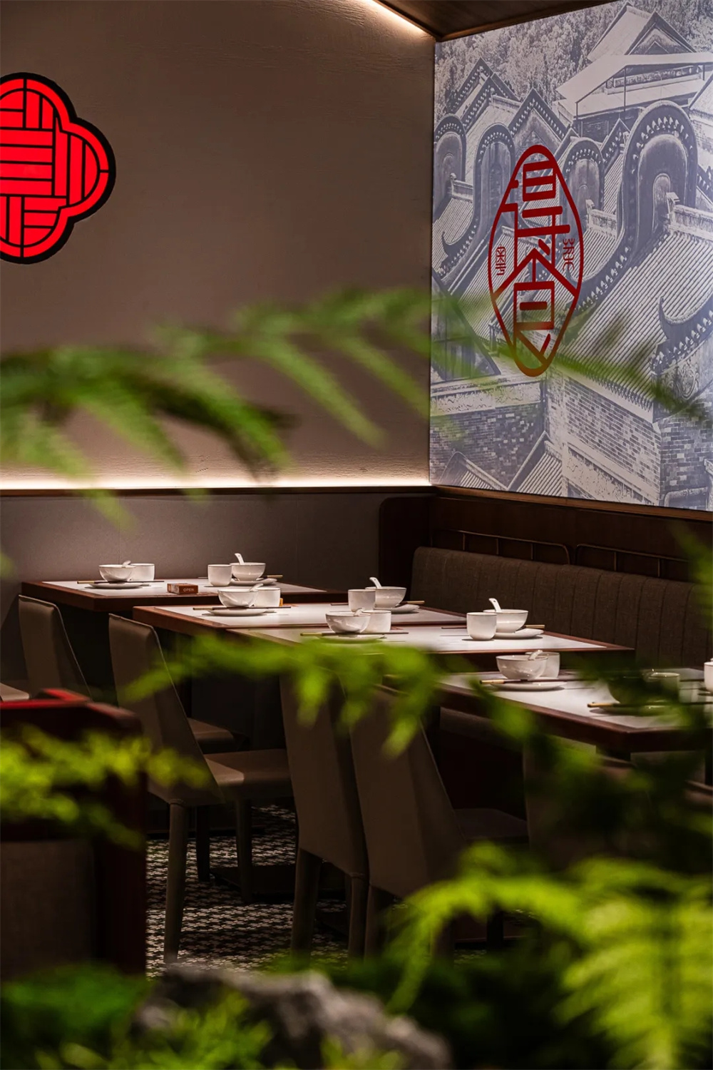 傳承簸箕菜得食粵菜餐廳裝修設(shè)計方案(圖9) 傳承簸箕菜得食粵菜餐廳裝修設(shè)計方案(圖9)