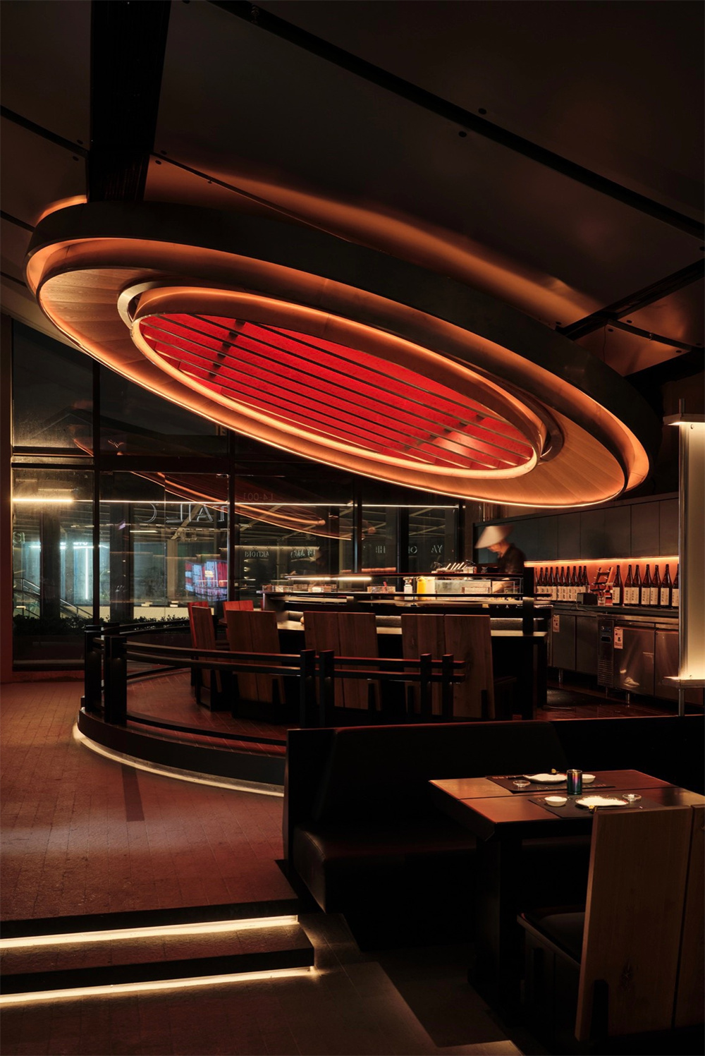 酒饕隱?日式燒鳥酒吧復(fù)合餐廳裝修設(shè)計(jì)案例(圖5) 酒饕隱?日式燒鳥酒吧復(fù)合餐廳裝修設(shè)計(jì)案例(圖5)