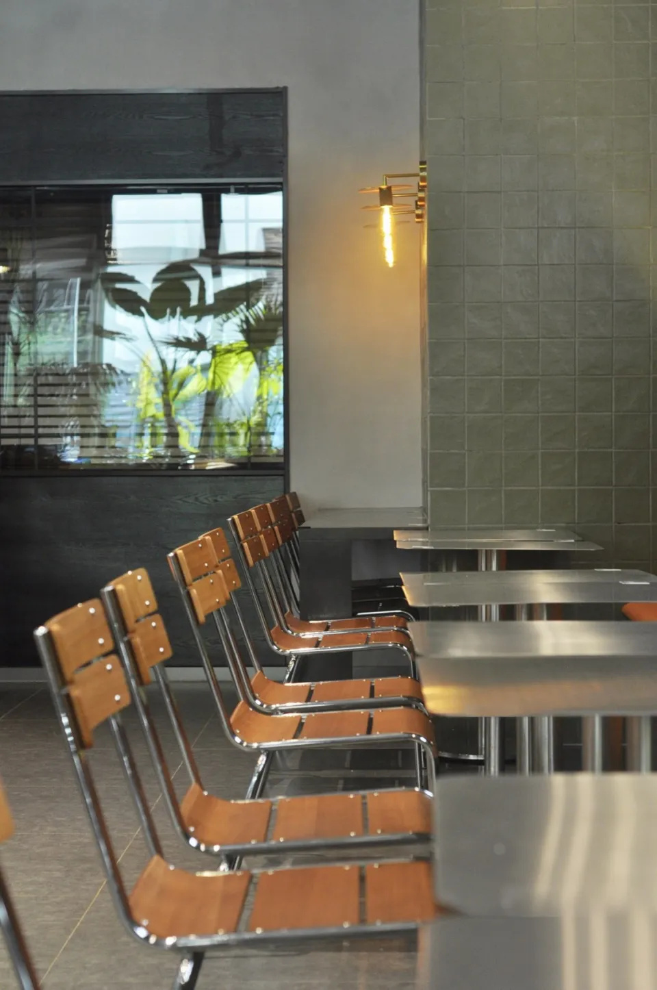 鄭州金博大推薦Fun-hey余歡泰式快餐店裝修設(shè)計(圖8) 鄭州金博大推薦Fun-hey余歡泰式快餐店裝修設(shè)計(圖8)