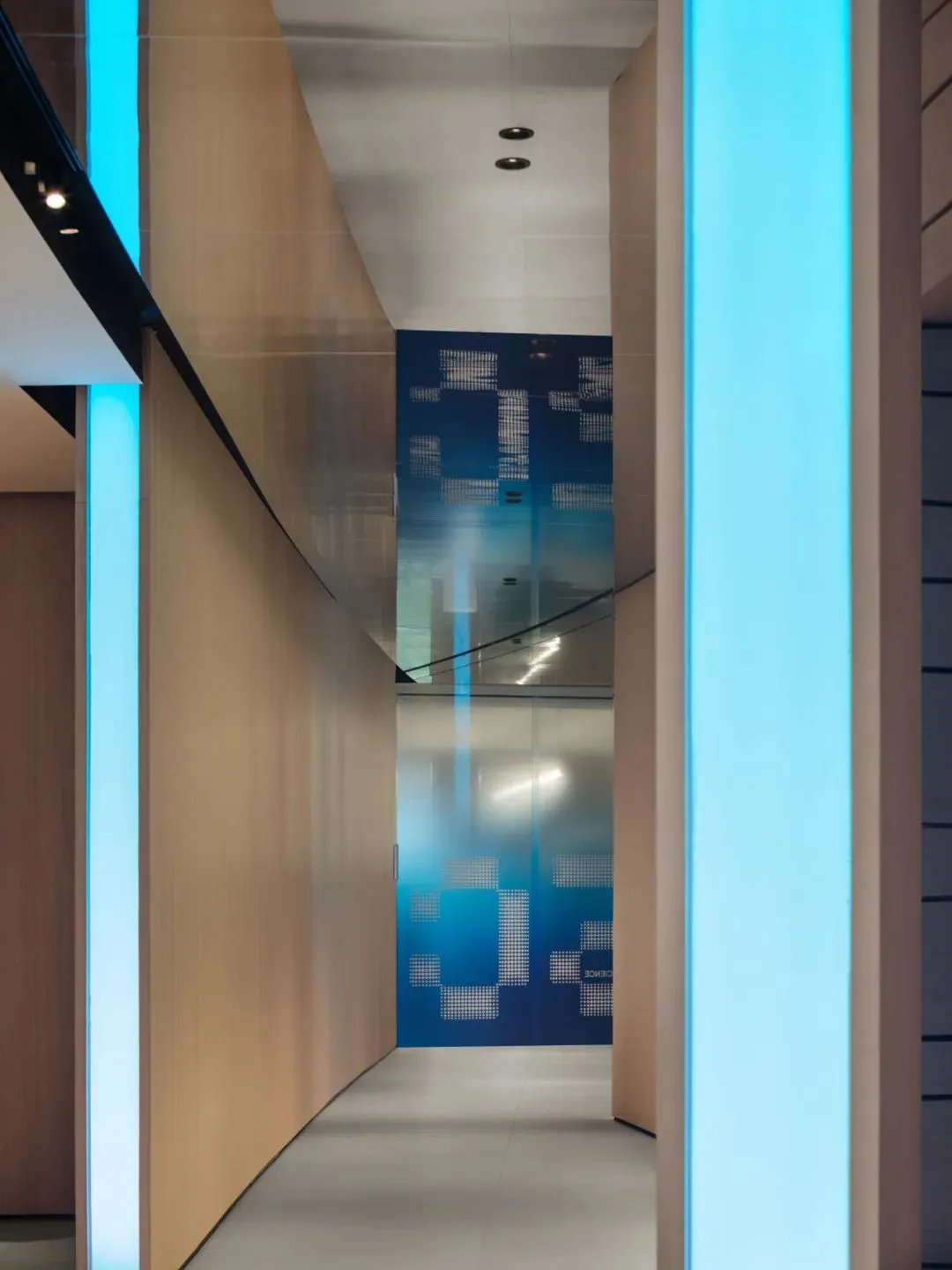 橫琴聯(lián)合生命科學(xué)總部綜合辦公樓裝修設(shè)計(jì)(圖3) 橫琴聯(lián)合生命科學(xué)總部綜合辦公樓裝修設(shè)計(jì)(圖3)