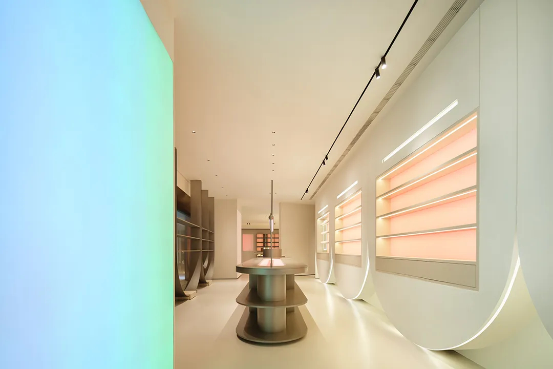 橫琴聯(lián)合生命科學(xué)總部綜合辦公樓裝修設(shè)計(jì)(圖6) 橫琴聯(lián)合生命科學(xué)總部綜合辦公樓裝修設(shè)計(jì)(圖6)