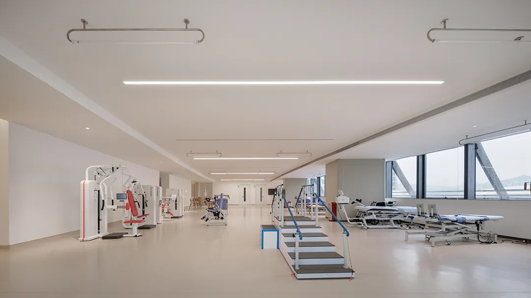 橫琴聯(lián)合生命科學(xué)總部綜合辦公樓裝修設(shè)計(jì)(圖15) 橫琴聯(lián)合生命科學(xué)總部綜合辦公樓裝修設(shè)計(jì)(圖15)