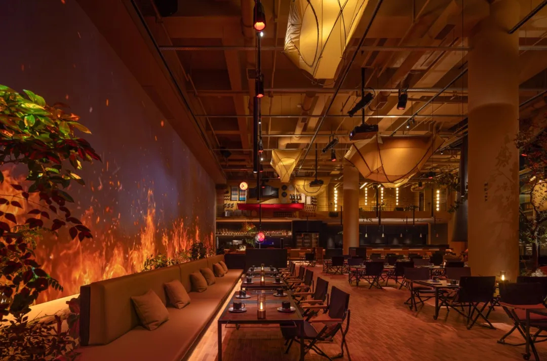 鄭州金博大推薦篝火旁·露營風(fēng)燒烤店裝修設(shè)計方案(圖7) 鄭州金博大推薦篝火旁·露營風(fēng)燒烤店裝修設(shè)計方案(圖7)