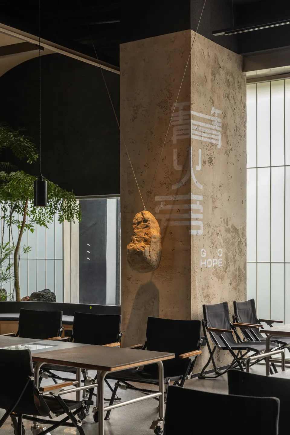 戶外體驗搬入室內(nèi) 篝火旁燒烤店改造裝修設計(圖18) 戶外體驗搬入室內(nèi) 篝火旁燒烤店改造裝修設計(圖18)