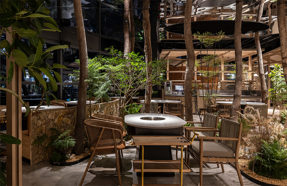 迷霧森林場景 翠焱成都火鍋店裝修設(shè)計(jì)方案(圖6) 迷霧森林場景 翠焱成都火鍋店裝修設(shè)計(jì)方案(圖6)