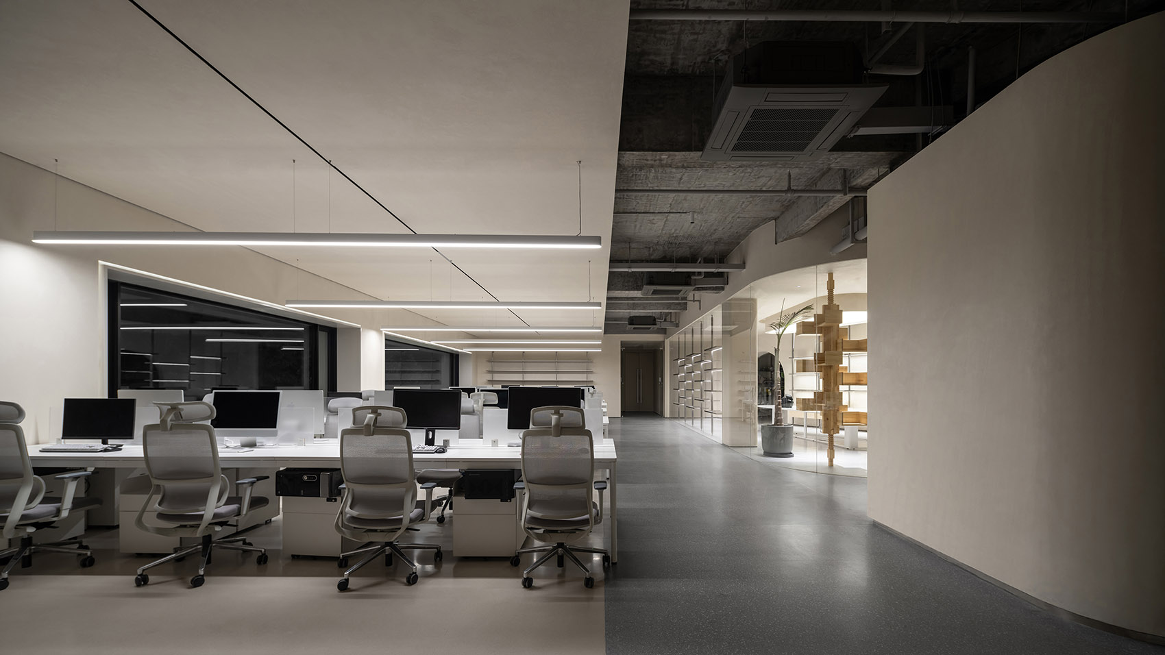 打破傳統(tǒng)印象 電子商務(wù)公司獨(dú)棟辦公樓裝修設(shè)計(jì)(圖8) 打破傳統(tǒng)印象 電子商務(wù)公司獨(dú)棟辦公樓裝修設(shè)計(jì)(圖8)