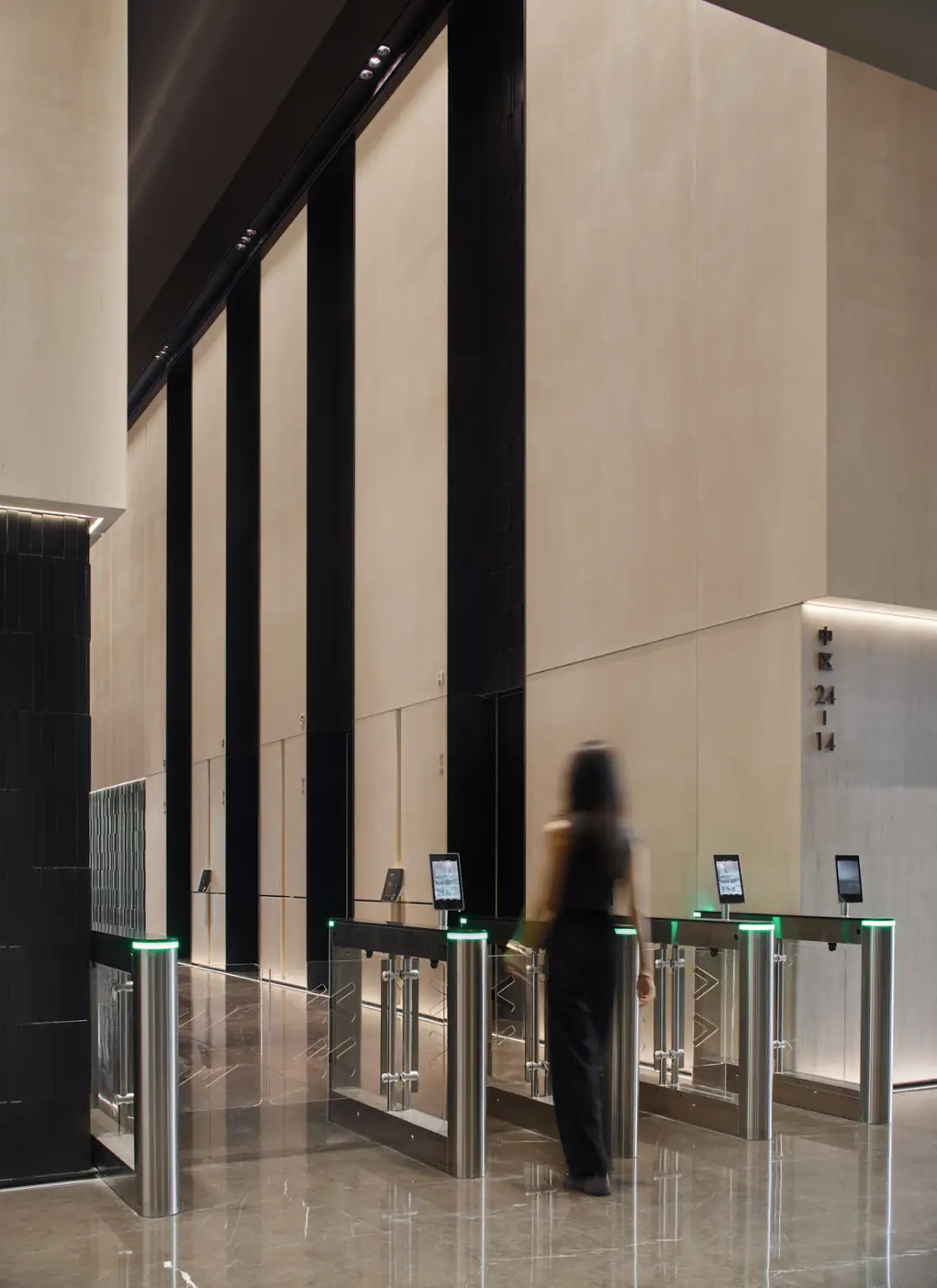 鄭州保利文化廣場辦公樓裝修設(shè)計方案(圖4) 鄭州保利文化廣場辦公樓裝修設(shè)計方案(圖4)