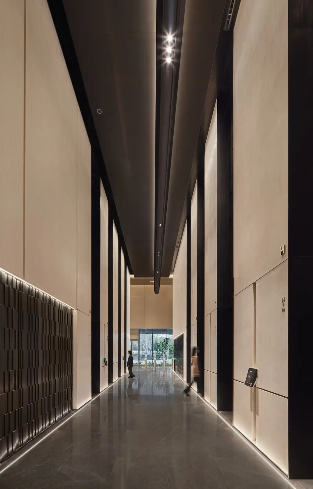 鄭州保利文化廣場辦公樓裝修設(shè)計方案(圖6) 鄭州保利文化廣場辦公樓裝修設(shè)計方案(圖6)