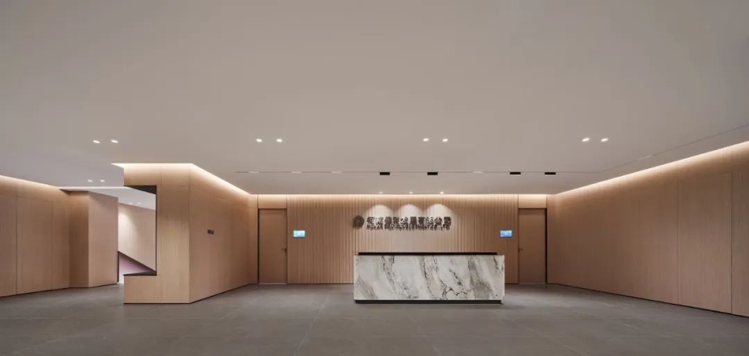 鄭州保利文化廣場辦公樓裝修設(shè)計方案(圖12) 鄭州保利文化廣場辦公樓裝修設(shè)計方案(圖12)