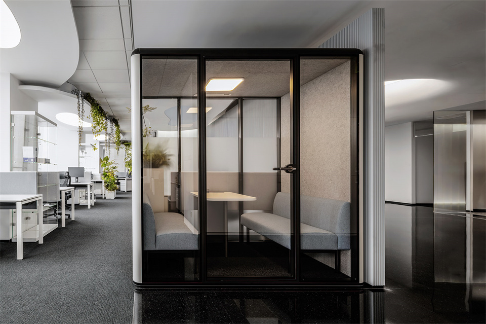 花園式辦公 元樸律師事務所裝修設計方案(圖8) 花園式辦公 元樸律師事務所裝修設計方案(圖8)