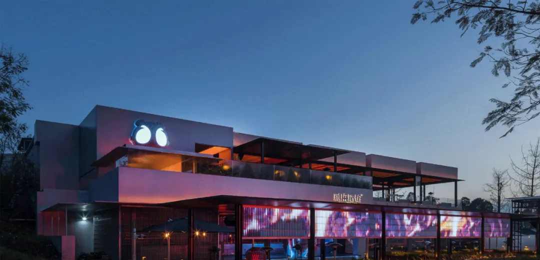 鄭州金博大推薦前衛(wèi)科技風小酒館裝修設計方案(圖1) 鄭州金博大推薦前衛(wèi)科技風小酒館裝修設計方案(圖1)