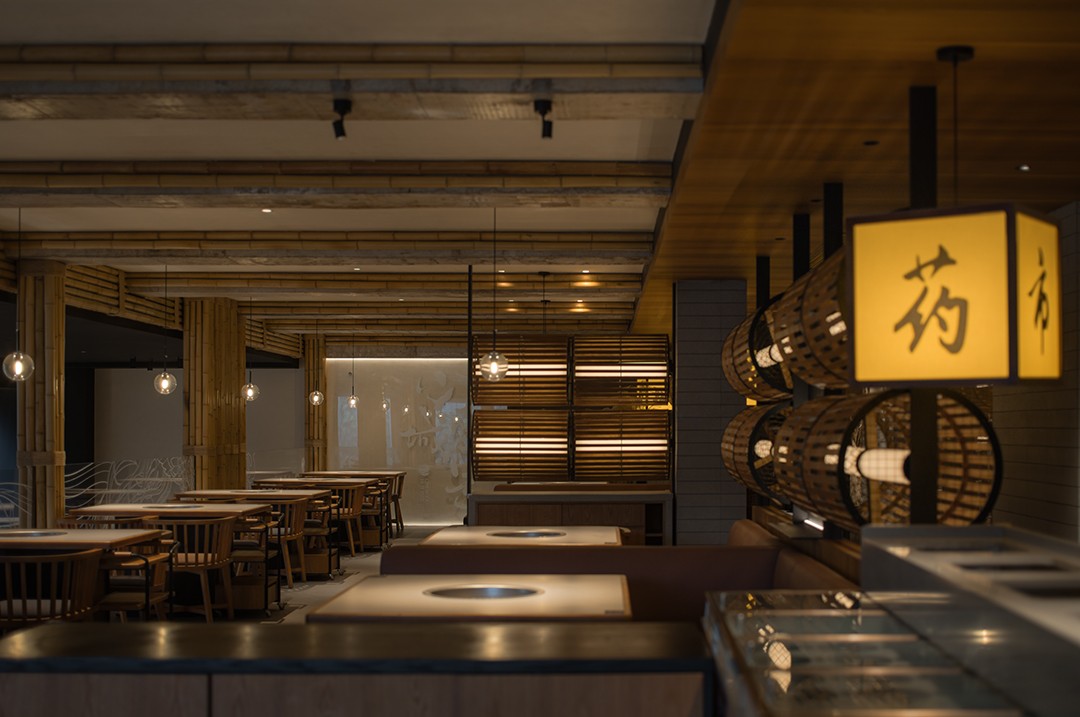 少城壹號地道重慶火鍋店裝修設(shè)計(圖4) 少城壹號地道重慶火鍋店裝修設(shè)計(圖4)