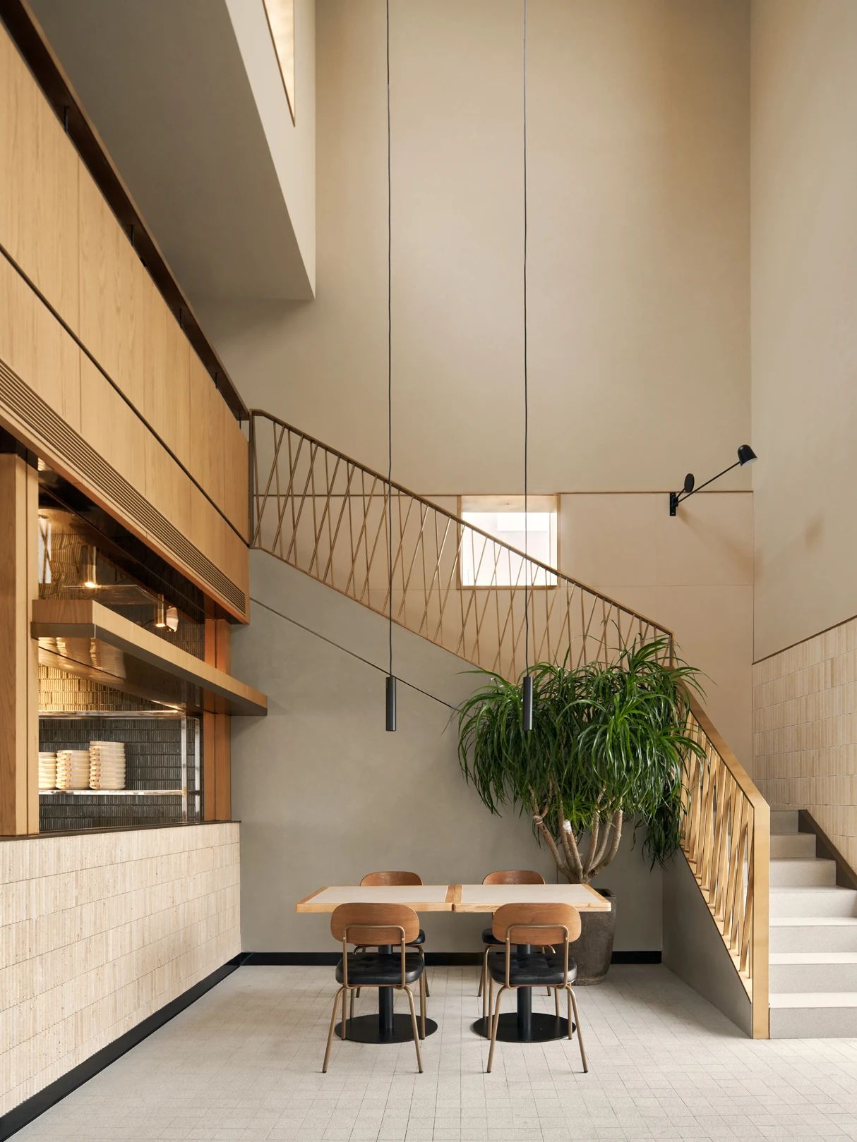 珍煲糖水·砂鍋·小海鮮融合餐廳裝修設(shè)計方案(圖6) 珍煲糖水·砂鍋·小海鮮融合餐廳裝修設(shè)計方案(圖6)