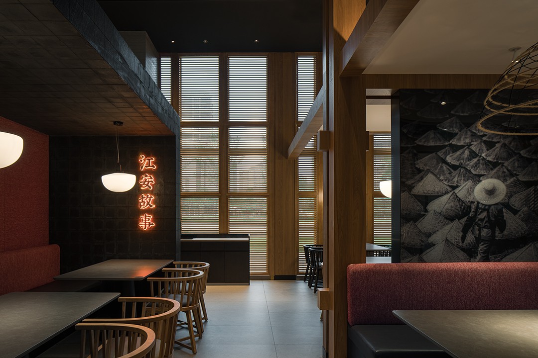 鄭州金博大推薦席萃小廚川菜館裝修設計方案(圖5) 鄭州金博大推薦席萃小廚川菜館裝修設計方案(圖5)