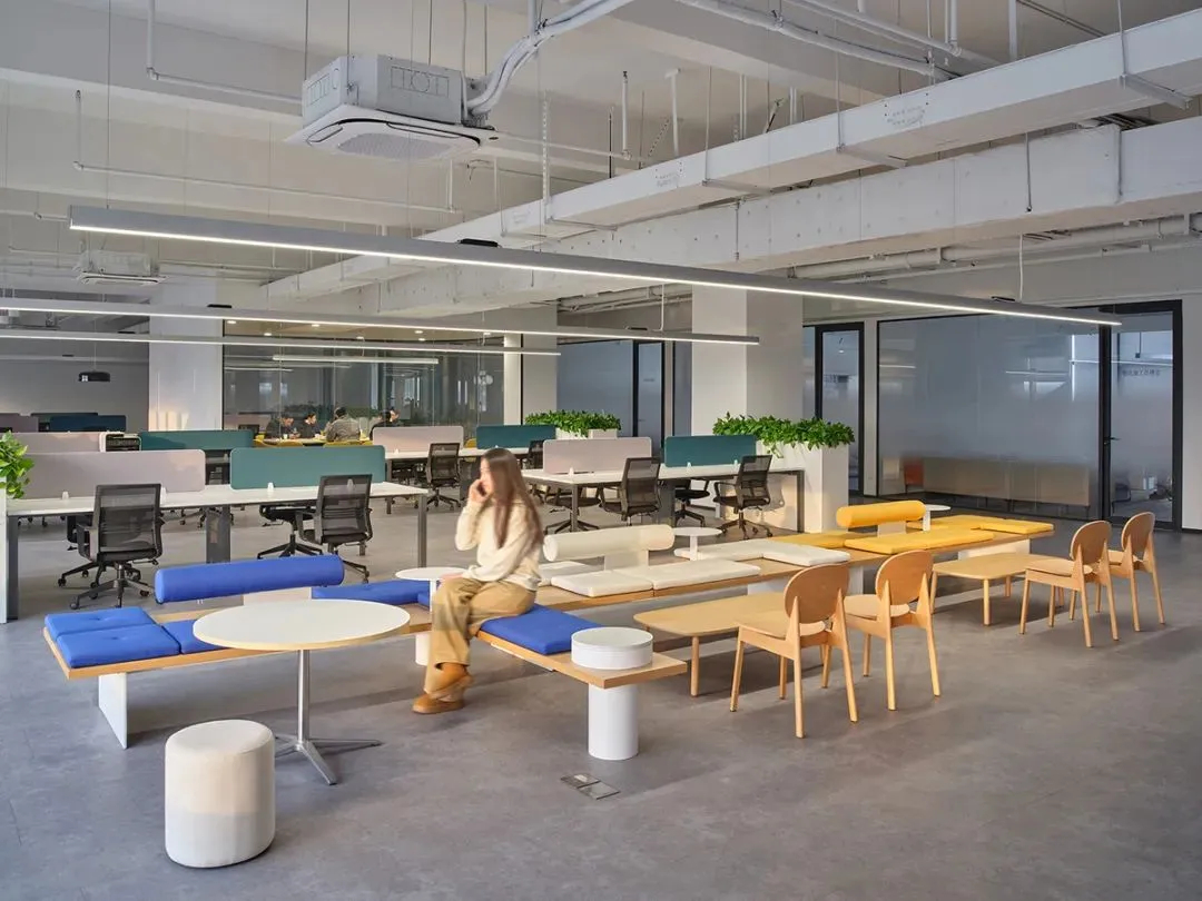 5000平種業(yè)集團總部辦公&展廳裝修設(shè)計方案(圖11) 5000平種業(yè)集團總部辦公&展廳裝修設(shè)計方案(圖11)