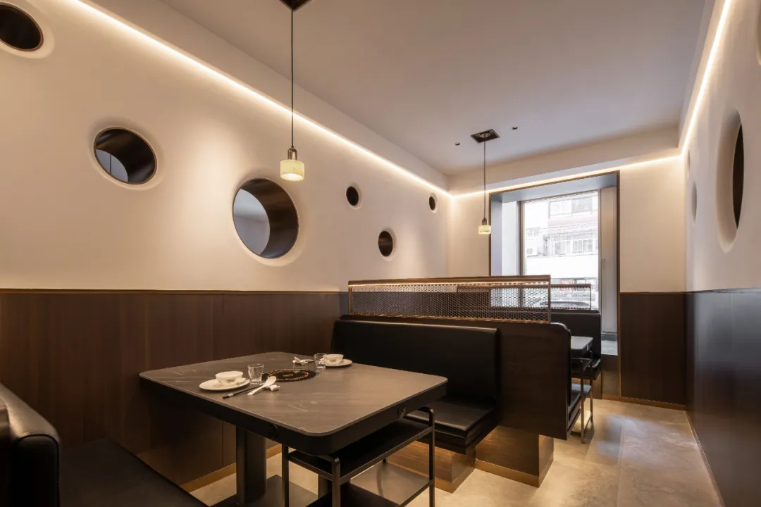 MEI·LIYUAN 高端商務(wù)海鮮火鍋店裝修設(shè)計(jì)(圖6) MEI·LIYUAN 高端商務(wù)海鮮火鍋店裝修設(shè)計(jì)(圖6)