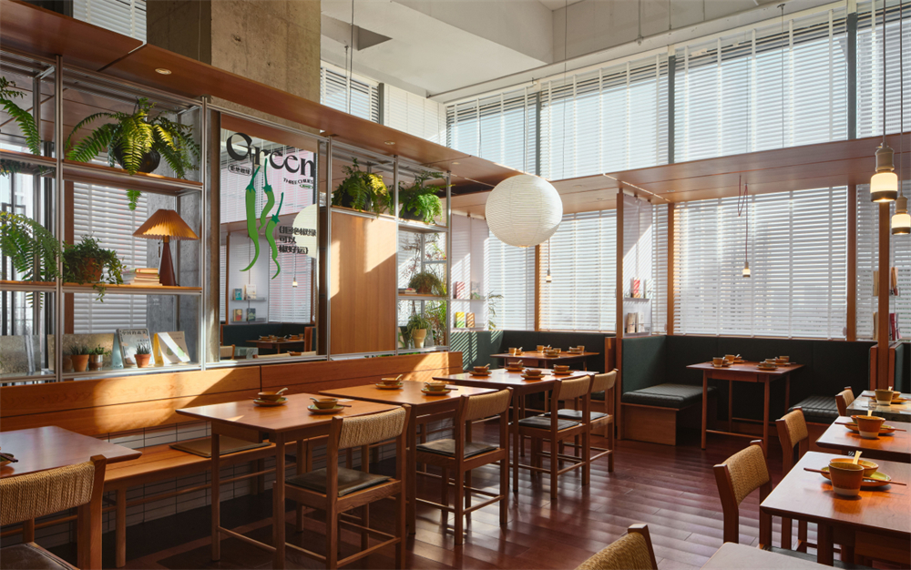 溫柔工業(yè)風(fēng) 三只辣椒餐飲店裝修設(shè)計(圖7) 溫柔工業(yè)風(fēng) 三只辣椒餐飲店裝修設(shè)計(圖7)