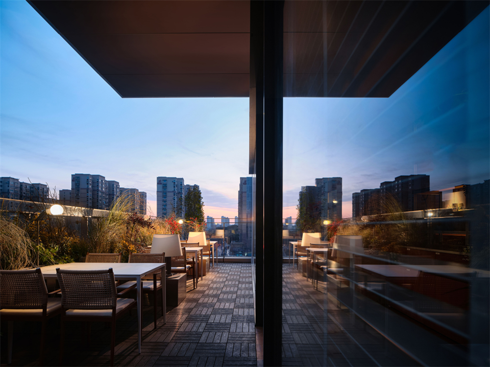 溫柔工業(yè)風(fēng) 三只辣椒餐飲店裝修設(shè)計(圖10) 溫柔工業(yè)風(fēng) 三只辣椒餐飲店裝修設(shè)計(圖10)