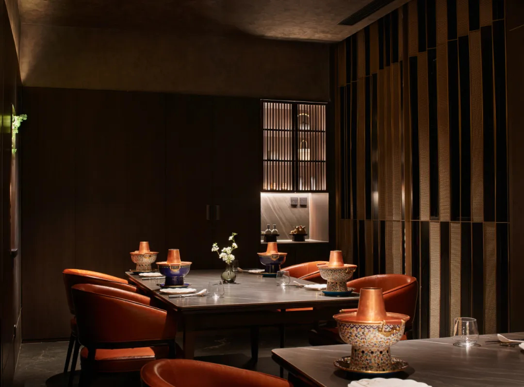 簡(jiǎn)約東方 璽源居老北京涮鍋火鍋店裝修設(shè)計(jì)(圖11) 簡(jiǎn)約東方 璽源居老北京涮鍋火鍋店裝修設(shè)計(jì)(圖11)