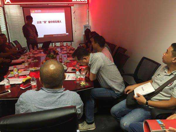 金博大熱烈歡迎家居商會領(lǐng)導(dǎo)及業(yè)界同仁蒞臨(圖6) 金博大熱烈歡迎家居商會領(lǐng)導(dǎo)及業(yè)界同仁蒞臨(圖6)